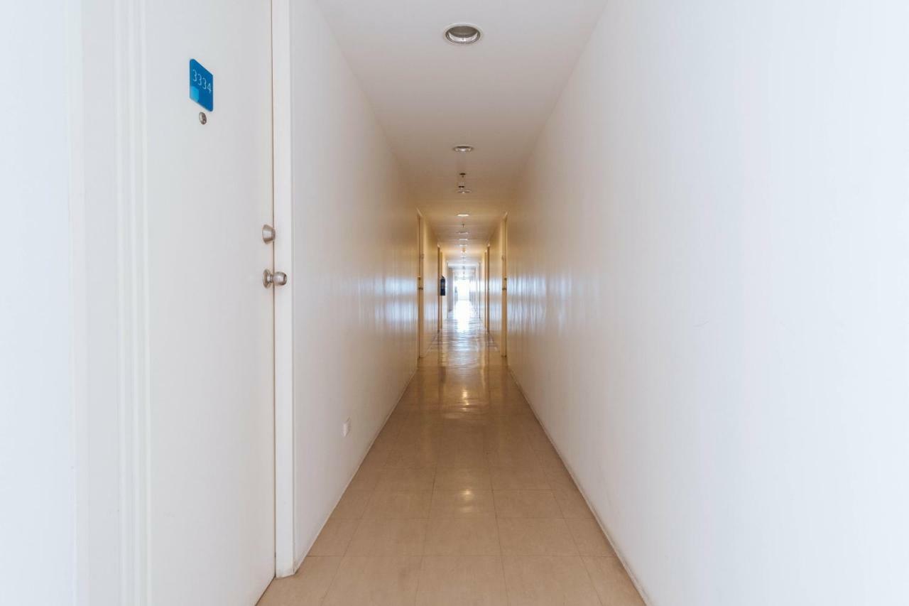 Reddoorz Premium @ Amaia Skies Avenida マニラ市 エクステリア 写真